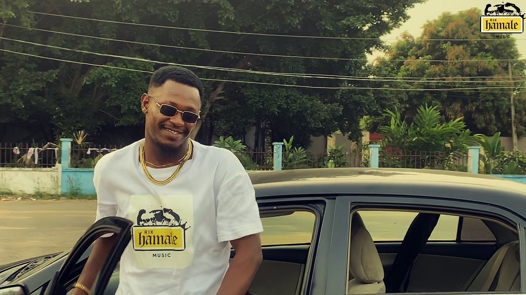 Rik_Hamale's tweet image. Have you seen a HANDSOME man lately?? 
New Slick mix Episode titled #handsome drops tomorrow by 8am.  
SUBSCRIBE to my YouTube channel in anticipation click the BELL to get the notification for the New Episode    youtube.com/channel/UCXOVy…
#daveeast #slickmix #rikhamale #karma3