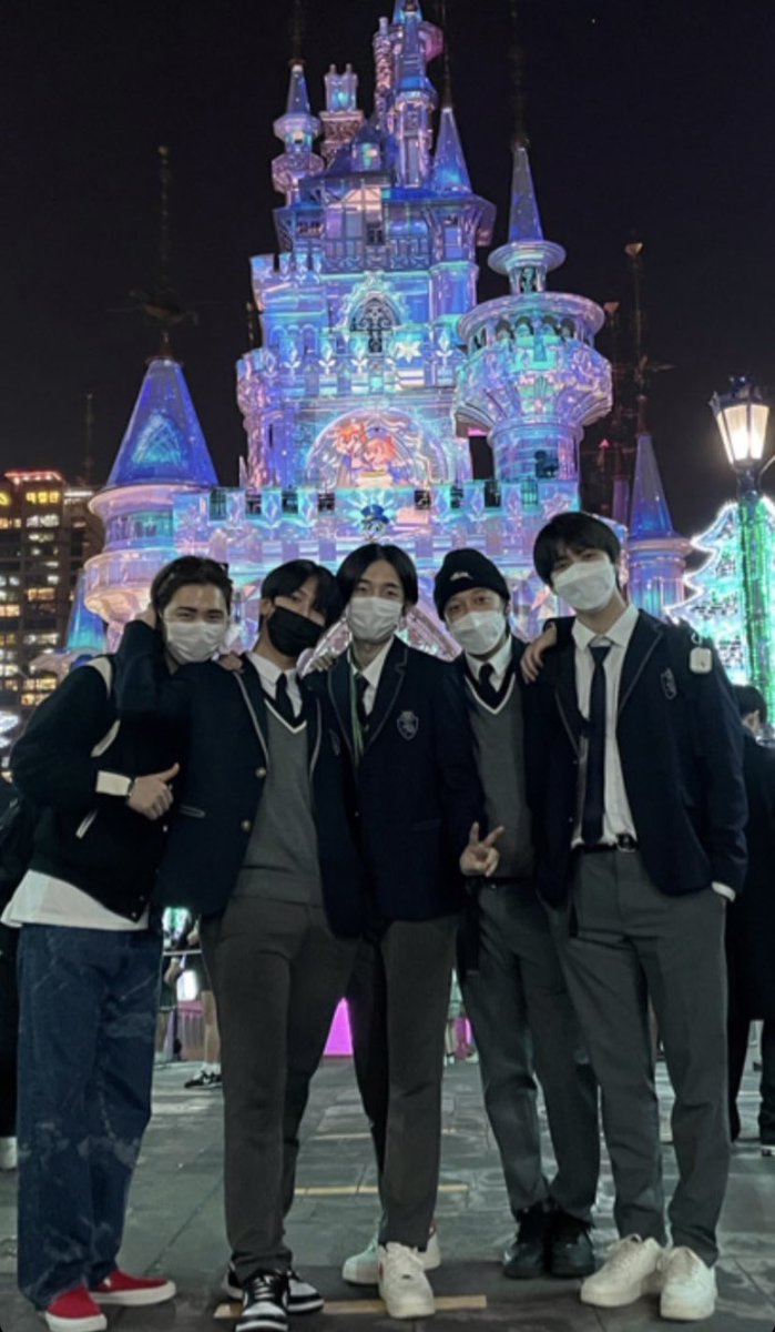 bead_reamer's tweet photo. 😭♥️ https://t.co/i0BmzcIMcs
