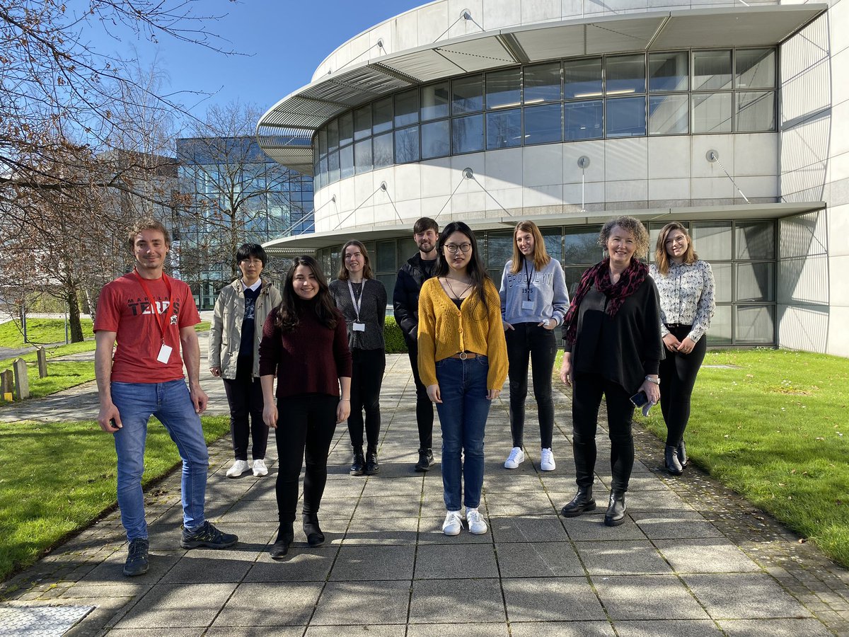 I’m very lucky to have really great  #WomenScientists in my lab currently @YueranH @IreneJurado6 @MaiteSainz4 @NiamhDuggan16 @ChaoyingMa @Luciana_Herda and our most recent lab member #DrJoannaDrabińska 

#InternationalDayOfWomenAndGirlsInScience