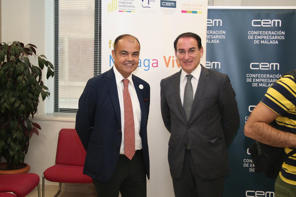 La Cátedra de Viabilidad Empresarial de la UMA avala a González de Lara para su reelección como Presidente de la CEA por su esfuerzo en mantener la vida a empresas andaluzas en dificultades, tesón y rigor son claves de su gestión.