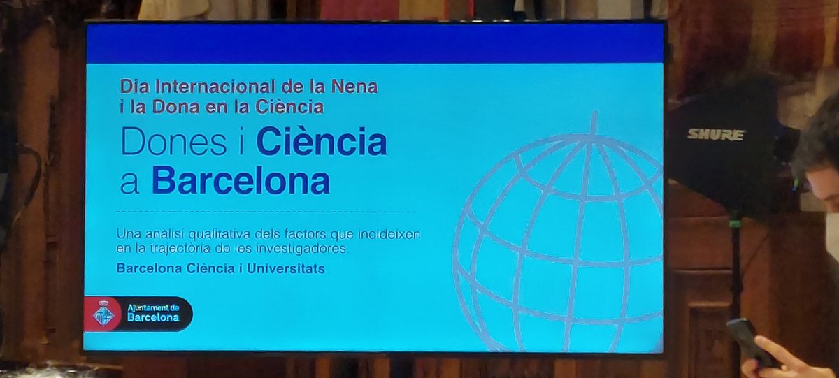 Fem front al repte d'impulsar el reconeixement de les dones en la ciència i la recerca. <a href="/bcn_ajuntament/">Ajuntament de Barcelona</a> <a href="/AdaColau/">Ada Colau 💜🌈🔻</a> 
Informe Dones i Ciència a Barcelona
barcelona.cat/barcelonacienc…
