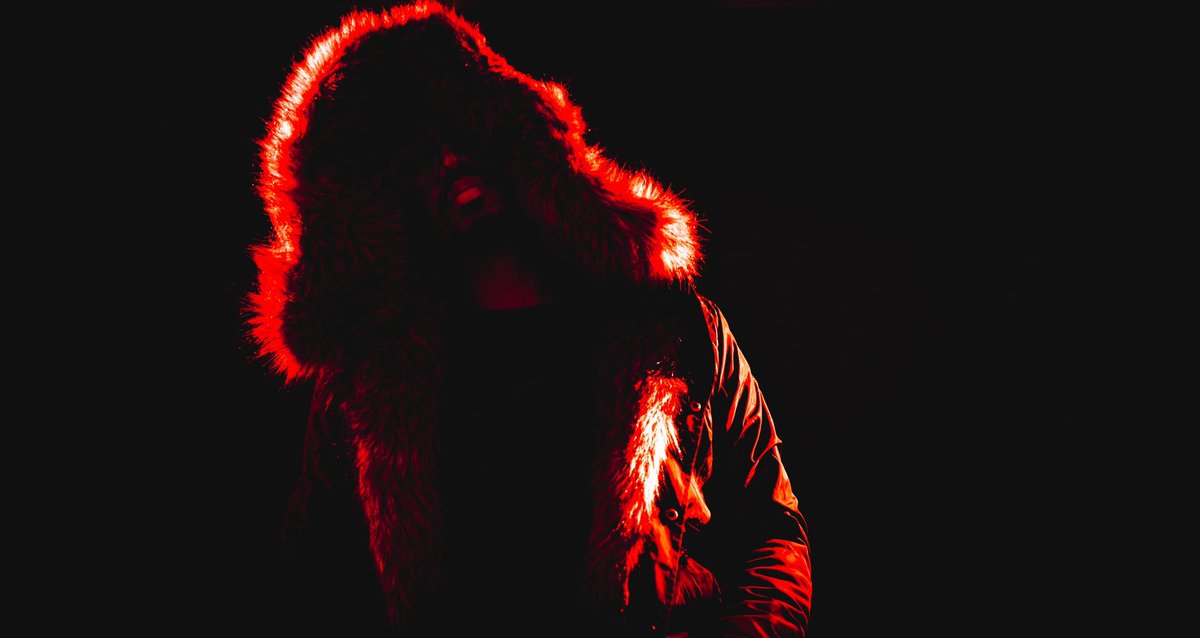 FuquanFerrell's tweet photo. GM! Who loves the color red?!?! Here’s a self portrait of me…. #forfuqssake #nft #nftcommunity #nftphotographer #nftphotography #photographer #photography #photooftheday #modelographer https://t.co/bhXPQaHBtq