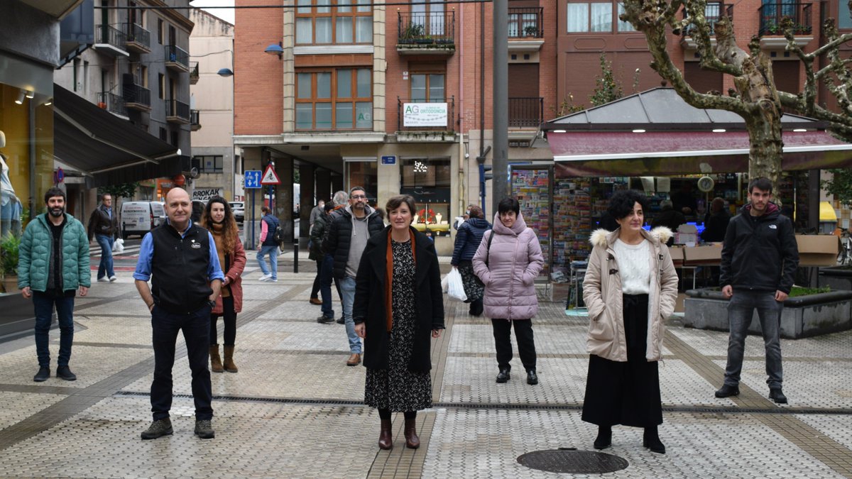 HerriBizia's tweet photo. Merkataritza eta Ostalaritzako Aholku Kontseilu berria formalizatu da https://t.co/p5ZTdu3PxN https://t.co/2ssVpSjvW6