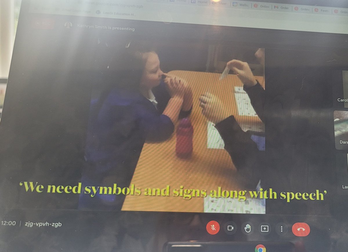 PennyField2021's tweet photo. Our Communication and Interaction Leader @RachelH82471802 leading a brilliant session focusing on Makaton, Intensive Interaction and Sensory Awareness ππ #WATFEST2022 #CommunicationAndInteraction #Makaton #IntensiveInteraction #SensoryAwareness #SEND #PMLD https://t.co/4kNpdWl2zq