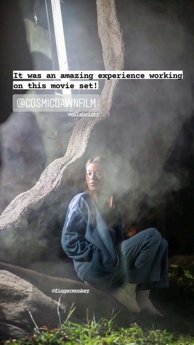 CamilleRBrasil's tweet photo. 📲| Camille Rowe nas filmagens de “Cosmic Dawn” via Instagram Stories de @/milabright. 

“Foi uma experiência incrível trabalhar no set desse filme!” https://t.co/WBPafw1sGE