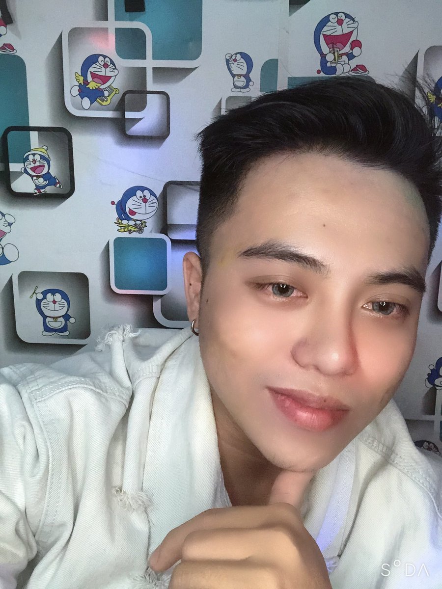 PhcLuong's tweet photo. Background cute https://t.co/kkBfc2OZMX