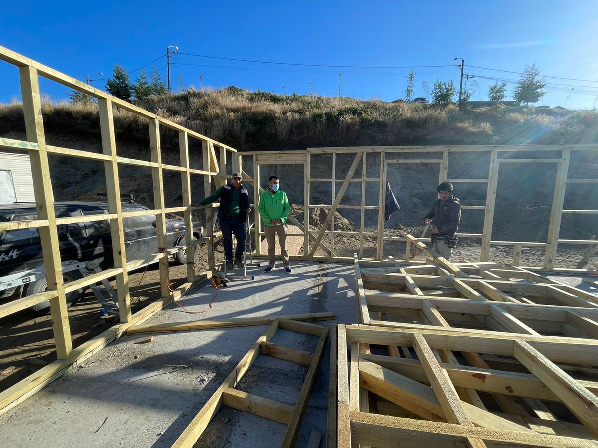 Juaneduardoconc's tweet photo. Dimos inicio a la construcción nueva #SedeVecinal para la Junta de Vecinos Villa Insular.
Inversión 60 millones que gestionamos ante el Gobierno Regional.
Con gestión #SeguimosAvanzando https://t.co/L3oKc5Ts64