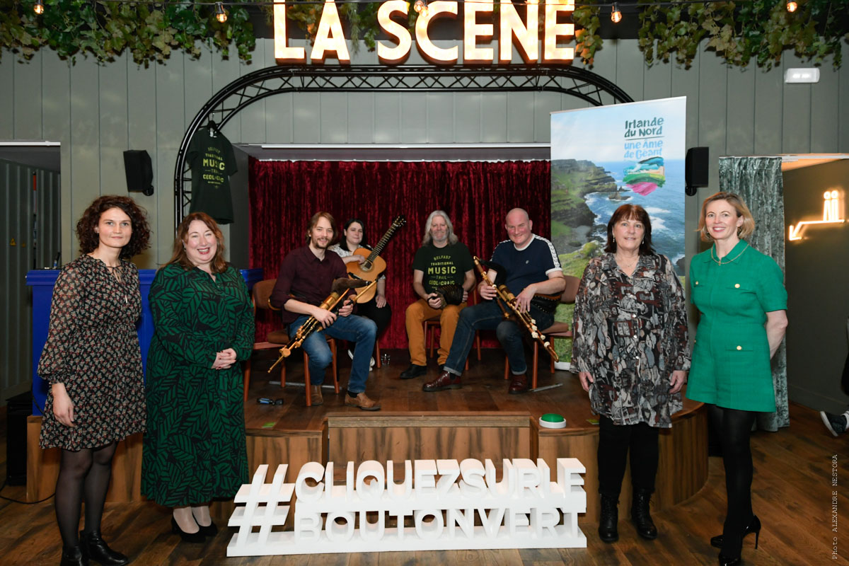 Our team in Paris hosted a fantastic event last night! Around 80 leading French tour operators, travel agents and journalists heard all about our plans for 2022 – they also enjoyed gin tasting from <a href="/SHEDDISTILLERY/">Patrick J Rigney</a> and entertainment from <a href="/TradTrailBel/">Belfast Trad Trail</a> and TikTok sensation <a href="/_cairde/">Cairde</a>