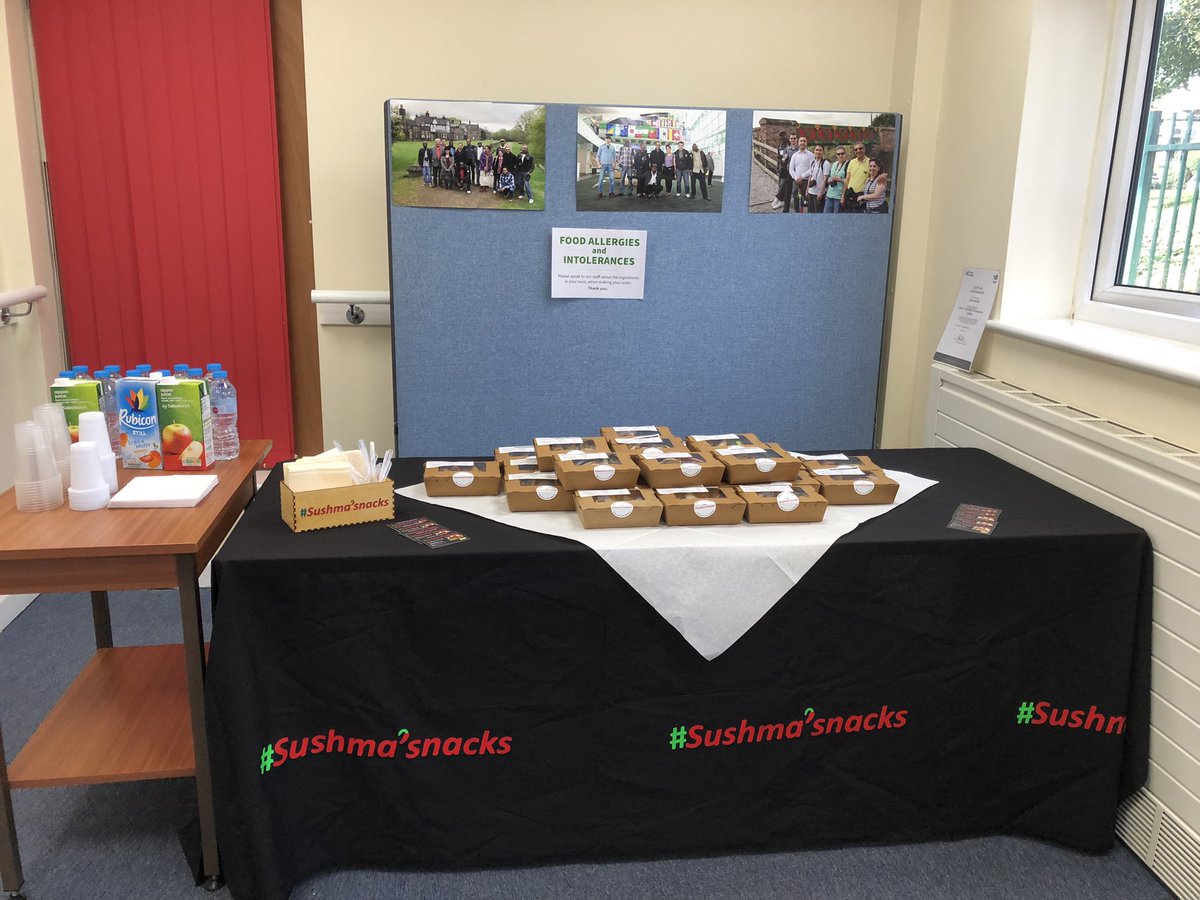 sushmasnacks's tweet photo. It’s been an amazing day when you do things in the local community.I feel so proud of being asked by BRASS Brass.Bolton to cater for their event and the visit of The Mayor @lindathomas_uk this afternoon at their centre in #Bolton #GreatLever https://t.co/MIFlmgGuQk