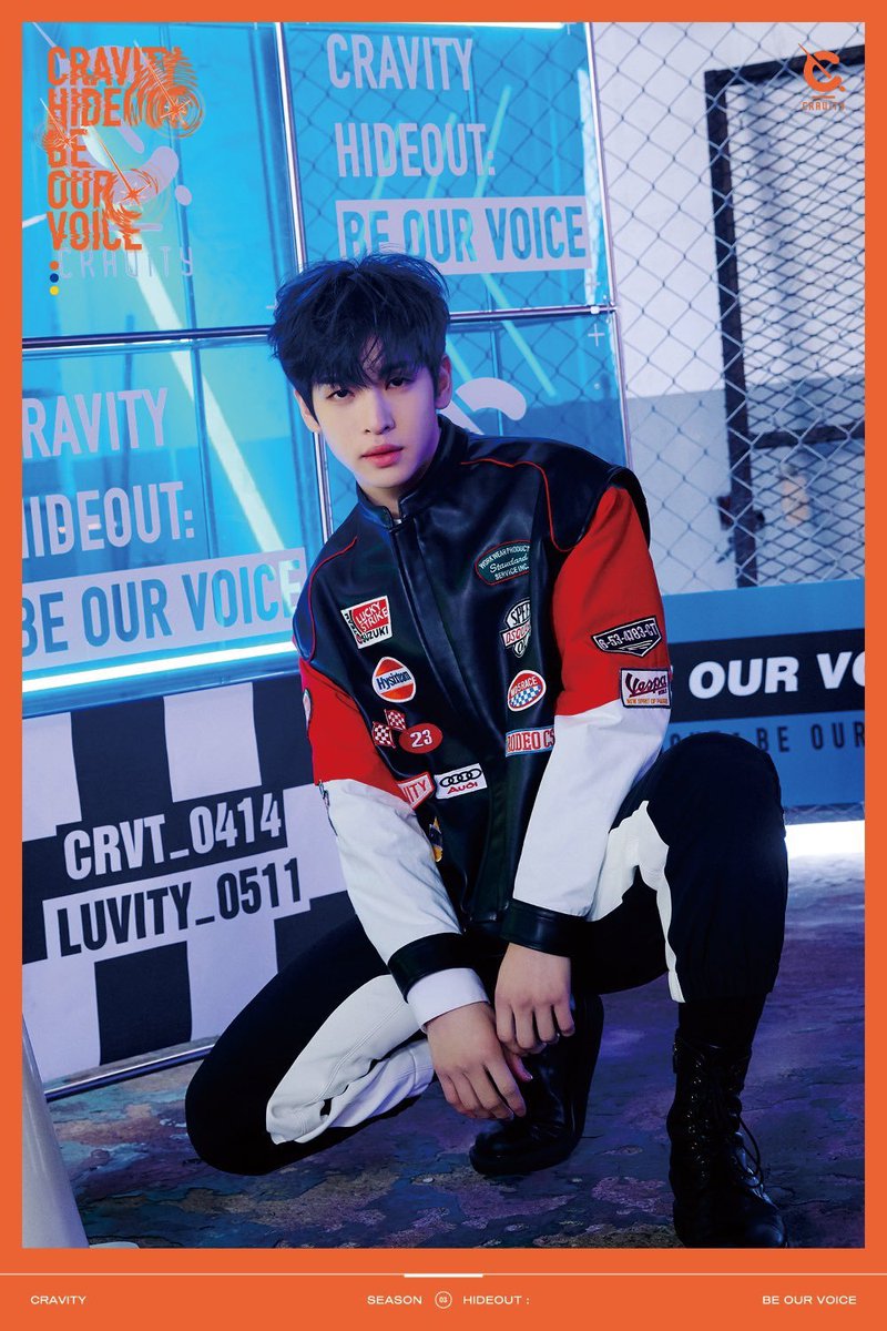 almsource's tweet image. this is really Allen's signature pose huh