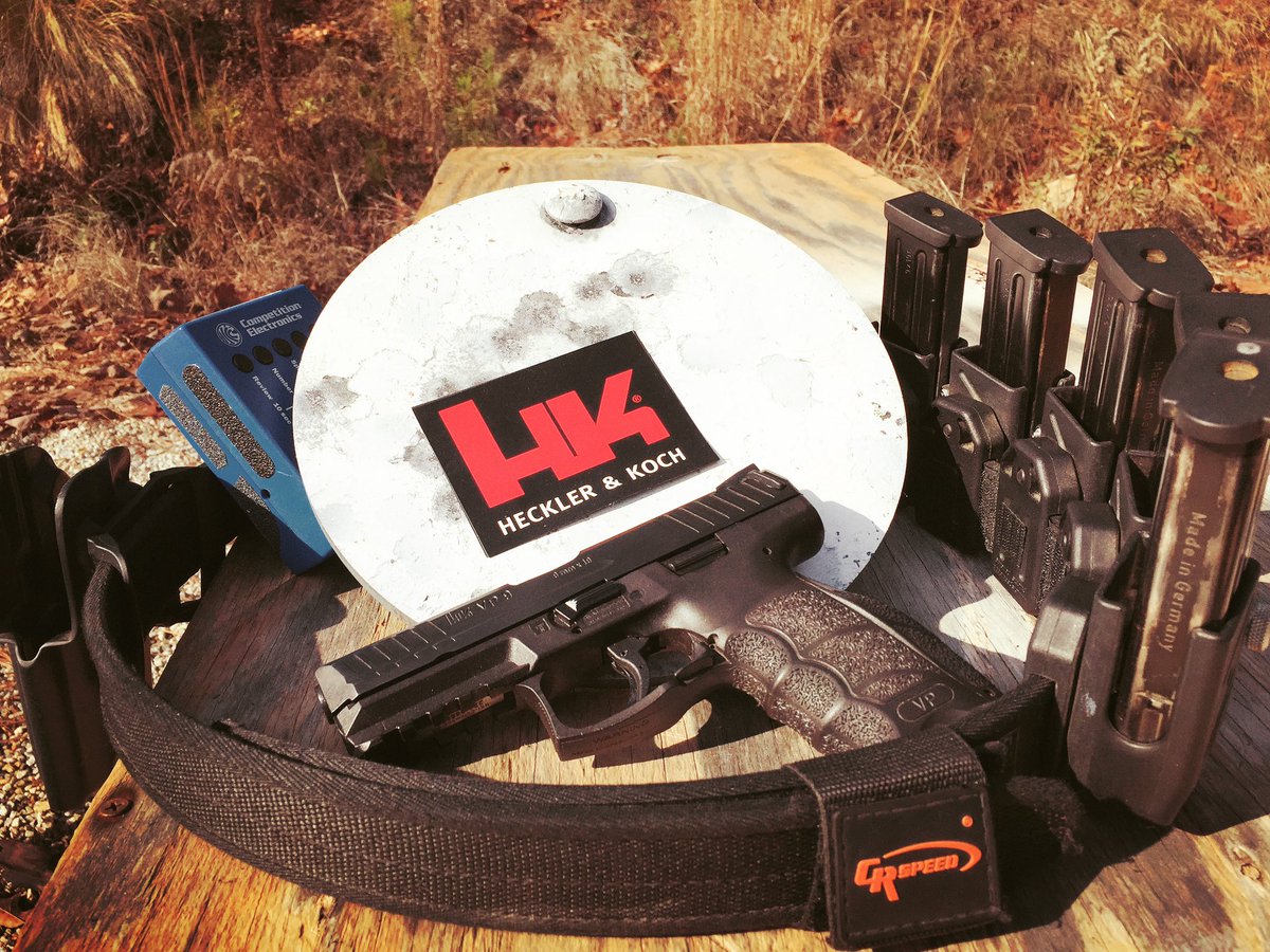 HKshooting's tweet photo. Anyone shooting Steel Challenge this weekend?💥💥💥 @HecklerAndKoch @SteelChallenge https://t.co/phrrsPPoYV