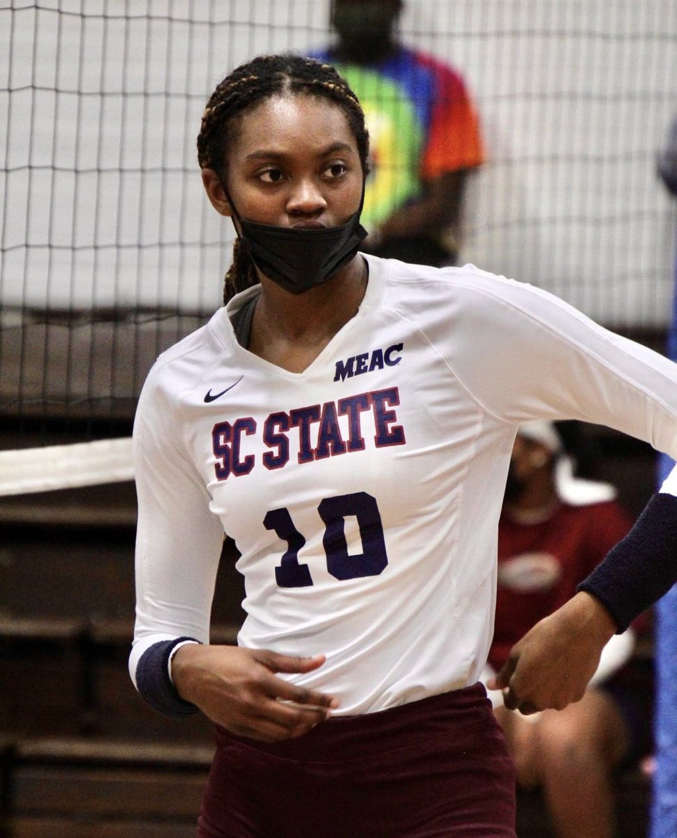 scsuwvb's tweet photo. Let’s wish a huge happy birthday to our MB @MayaMC10 ! Help us as we celebrate her 19th birthday!!❤️🥳 https://t.co/CSvWFhQvJi