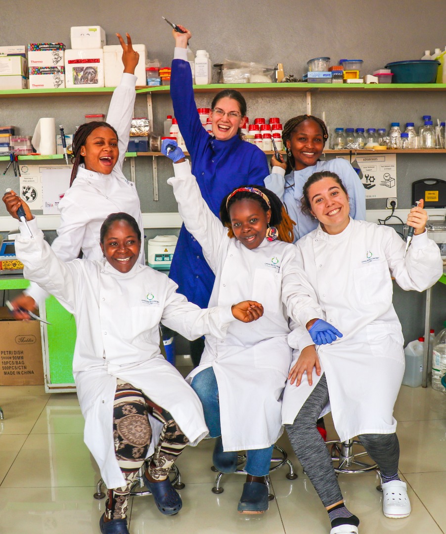 Beneficial.Bio (@beneficialbio) on Twitter photo Today we celebrate #YouthDay #FêteDeLaJeunesse in #Cameroon & #InternationalDayofWomenandGirlsinScience with our fantastic team of women at <a href="/LabMboa/">MboaLab</a> in Yaoundé and our collaborators from <a href="/openbioeconomy/">Open Bioeconomy Lab</a> <a href="/cebcambridge/">CEB Cambridge</a>. Women and youth play vital roles in science! #WomenInScience Today we celebrate #YouthDay #FêteDeLaJeunesse in #Cameroon & #InternationalDayofWomenandGirlsinScience with our fantastic team of women at <a href="/LabMboa/">MboaLab</a> in Yaoundé and our collaborators from <a href="/openbioeconomy/">Open Bioeconomy Lab</a> <a href="/cebcambridge/">CEB Cambridge</a>. Women and youth play vital roles in science! #WomenInScience