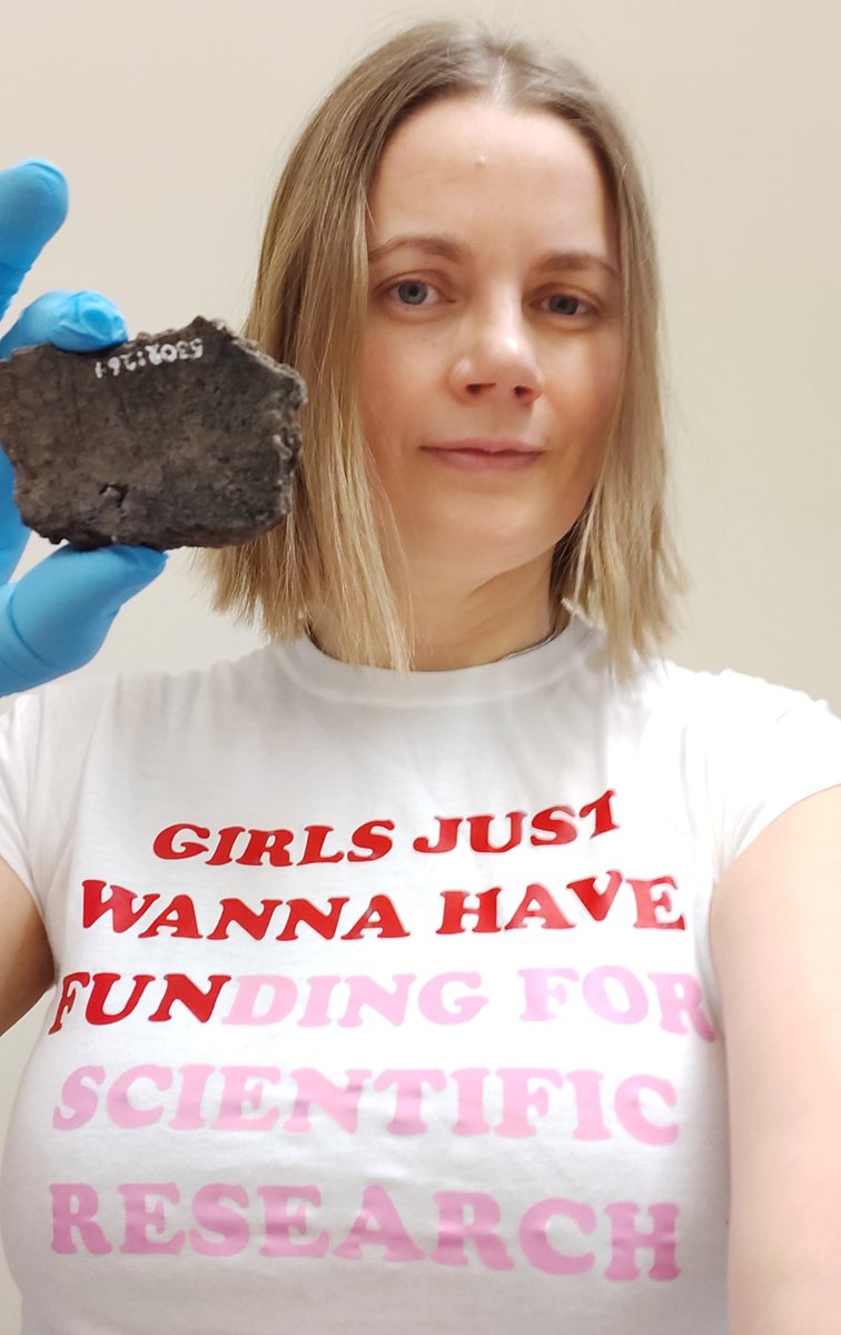 Olen arheokeemik ja uurin muistsete inimeste toitumist, et näidata, kuidas toitumisharjumused mõjutavad meie tervislikku seisundit, ning missugused on meie toiduvaliku ajaloolised ja sotsiaalsed juured.
#minauurin #naisedteaduses #WomenInScience