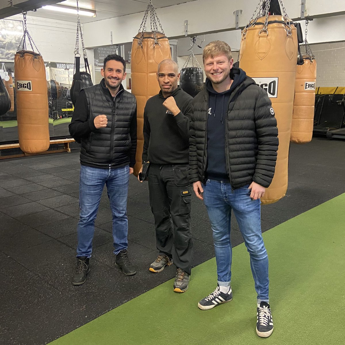 EmpireFightingC's tweet image. We’ve travelled over 1200 miles in the past 10 days launching our training partnership programme with @England_Boxing to amateur boxing clubs accross England. 

Read more ➡️ empirefightingchance.org/2022/02/11/emp…

@CollyhurstABC @LeeJonesabc @FFG_Boxing @WildcardAbc @SecondsOutBA @blackburnyz