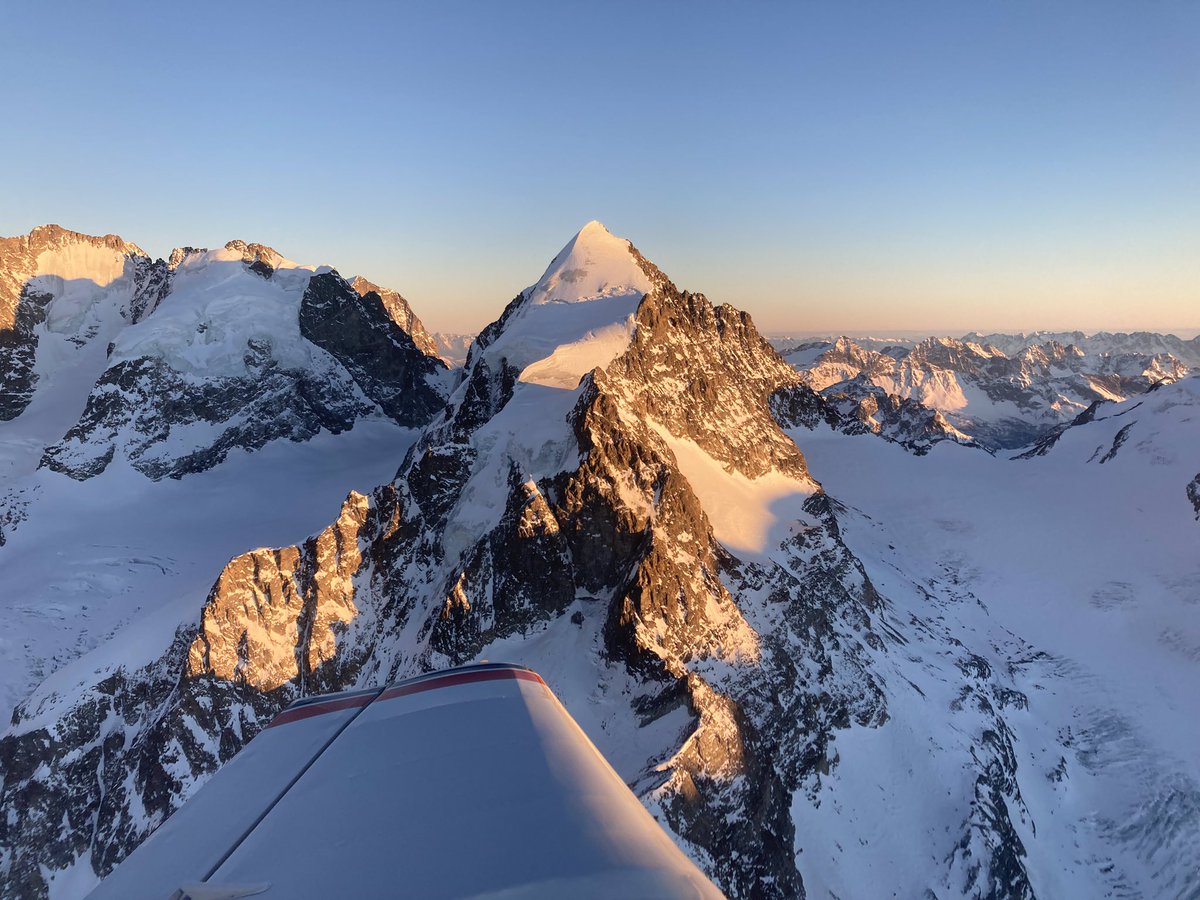 HopffPaul's tweet photo. Alpine flying at dusk is always very rewarding: #PizRoseg in the last sunbeams of the day… @EngadinPictures @EngadinStMoritz @MySwitzerland_e https://t.co/YlXEd5V75C