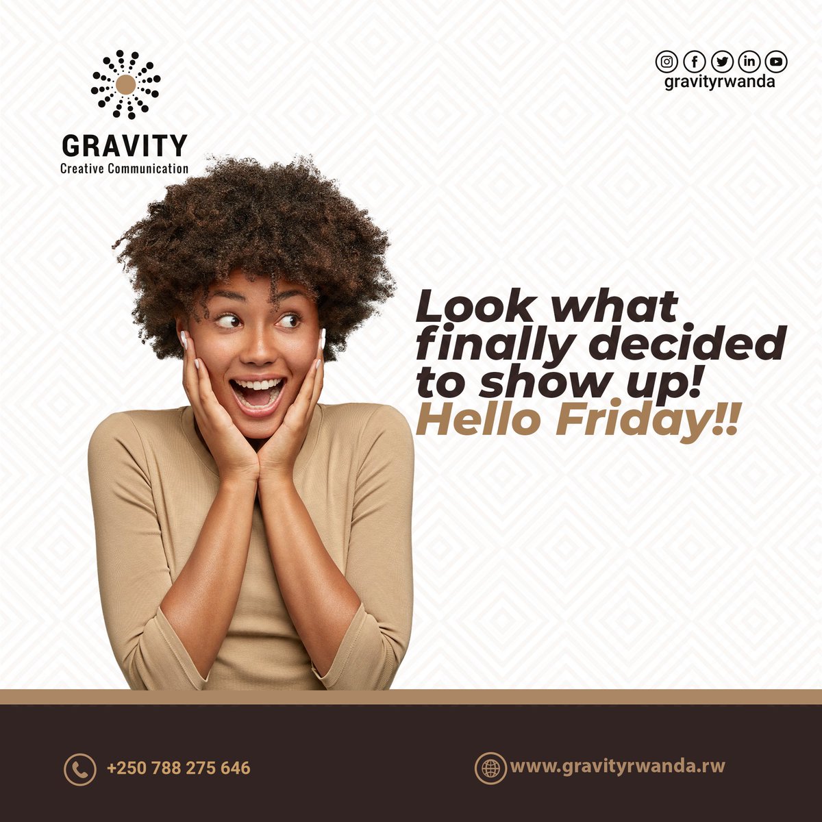 GravityRwanda's tweet photo. Hello Friday!!
#WeLoveWhatWeDo #branding #brandinginrwanda #graphicdesign #creativityinrwanda #creativeagency #businesscards #graphicinrwanda #Advertisinginrwanda #printinginrwanda #visitrwanda #creativity #socialmediamarketing #DigitalMarketingInRwanda https://t.co/vBZktSutun
