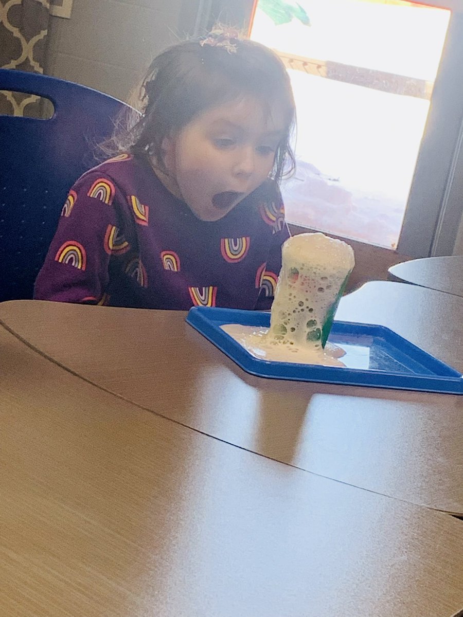 This picture doesn’t even require a caption!! #STEMinPa #STEM #STEMeducation #preschool #STEMed <a href="/aasd_panthers/">Austin Area School</a>