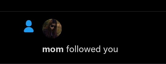 itz_messy786's tweet image. Mom ne b twitter join kr lia😭👍🏻