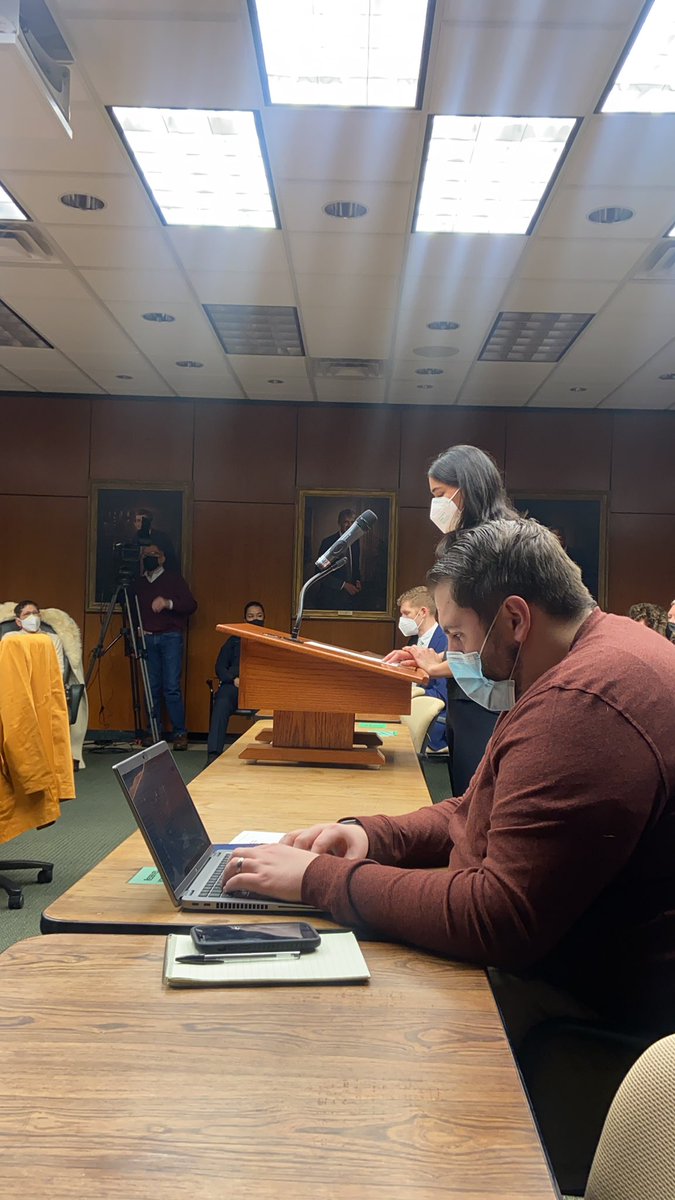 womackmo's tweet image. “The climate crisis we face is decades in the making and won’t be solved by proceeding with business as usual,” @sunrisespartans organizer Savitri Anantharaman said.