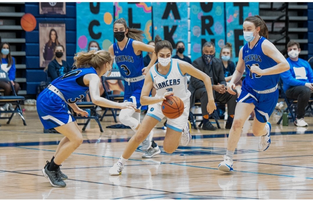 Congratulations to LPBB senior <a href="/sara_balli/">sara balli</a> on earning UNANIMOUS <a href="/DuKane8Conf/">DuKane Conference</a> ALL-CONFERENCE for a second year in a row!

🏀 11.6 points/g
🏀 4.1 rebs/g
🏀 3.6 asst/g
🏀 2.7 steals/g
🏀 82% free throws

#WeAreLakePark