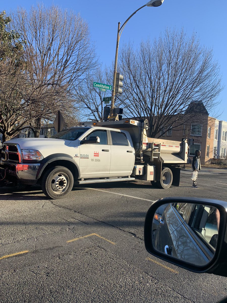 mkieba's tweet photo. Hey @DDOTDC @311DCgov not sure about their driving, but parking has a lot to be desired. It’s been like this for over half an hour on a morning with a lot of kids trying to walk to school. Maybe make better choices? https://t.co/a74118E26E