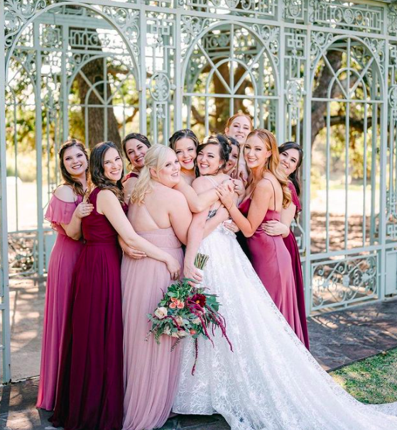 Who’s ready for Galentine’s?

Don’t forget to love up on your sweet tribe this February 13th! 💗

@laurastilesphoto
<a href="/bloomandleaf/">Bloom and Leaf</a>