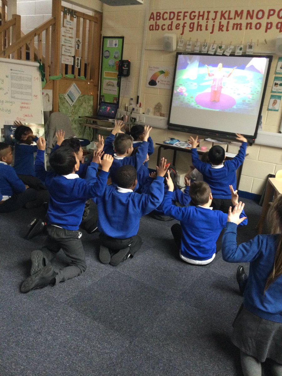 KensingPrimary's tweet photo. #1P finishing #childrensmentalhealthweek2022 with @CosmicKidsYoga 🧘♀️ 🧘♂️ #yogaisforeveryone #lookafteryourmentalhealth #balanced #calm #relaxed #peaceful #kensingtonPE #kensingtonPSHE 🧠 https://t.co/NtpP00kN0K