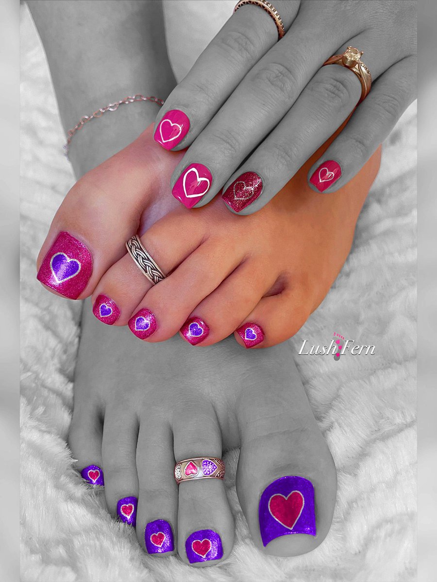 NudeToes's tweet photo. #hearts #toes #pretty https://t.co/AZ34iNRDGy