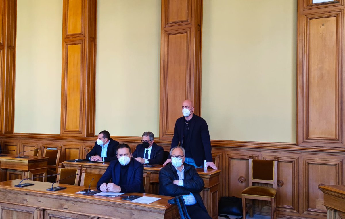 Prima seduta del nuovo Consiglio della #ProvinciadiLecce : da @stefminerva l’invito a proseguire sulla strada della collaborazione per rafforzare il  protagonismo dell’Ente bit.ly/3Bert8e