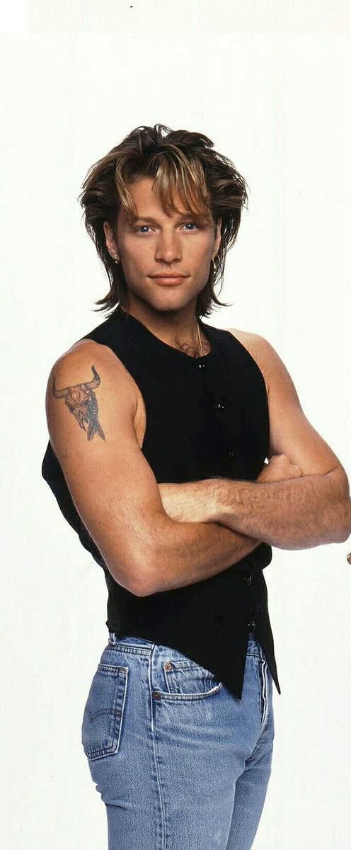 lena836's tweet photo. Good night Jovi friends 🌟❤️
#JonBonJovi #BonJovi https://t.co/bfiBY0knvE