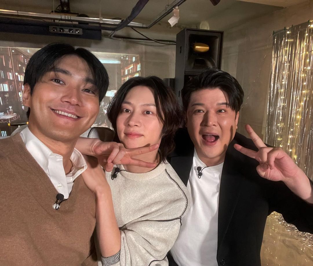 Heechul_Brasil's tweet photo. 11.02.22 | INSTAGRAM 📸
siwonchoi "🤡"
#HEECHUL #SUPERJUNIOR  @SJofficial https://t.co/if5RDOLvwF