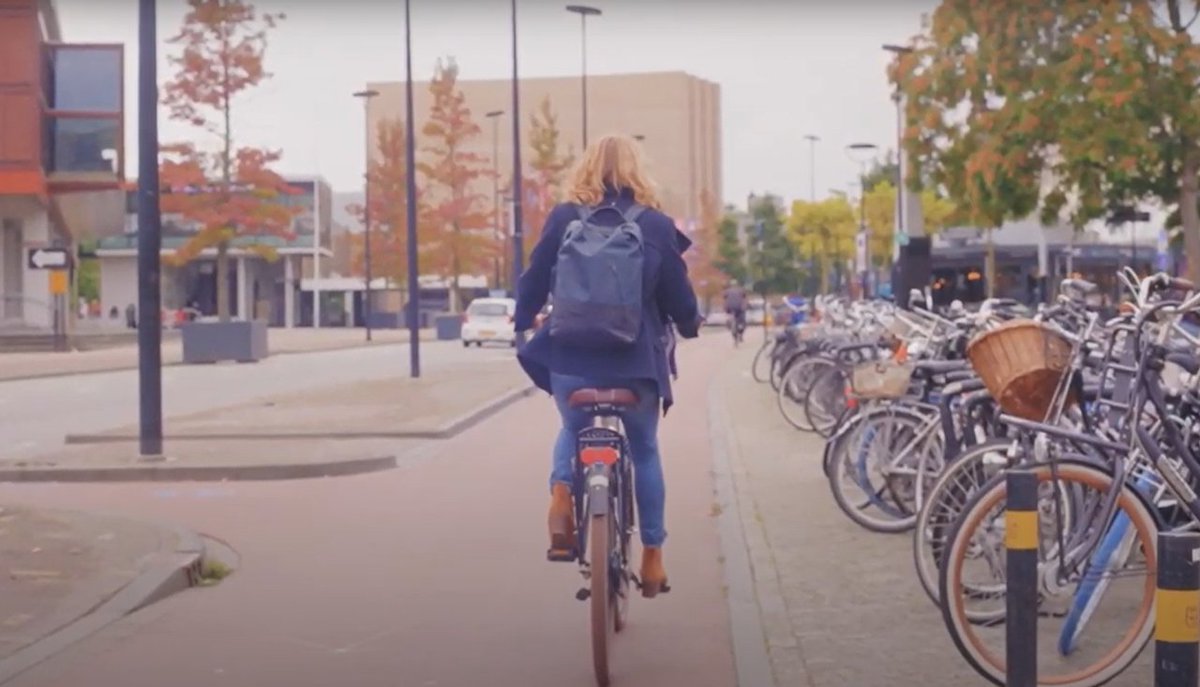 Onlangs is er een korte film gemaakt rondom Tilburg &amp; duurzame mobiliteit. Er gebeurt namelijk van alles rondom dit thema. In de video nemen we je mee in hoe bedrijven en gemeente bezig zijn met dit thema. tilburgfietst.nl/nieuws/korte-f…