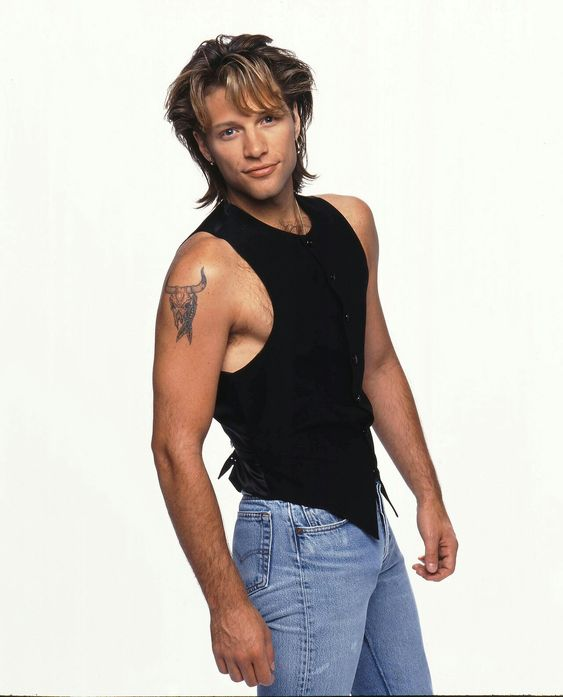 lena836's tweet photo. Good night Jovi friends 🌟❤️
#JonBonJovi #BonJovi https://t.co/bfiBY0knvE