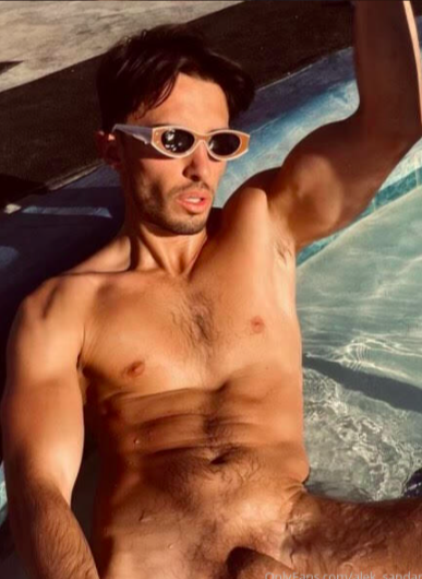 Missing the warmer weather ☀️ See the full image on my #onlyfans here:  https://t.co/LrxLCIvIrd https://t<a href="/tag/onlyfans"class="tags"><span>#onlyfans</span></a>
