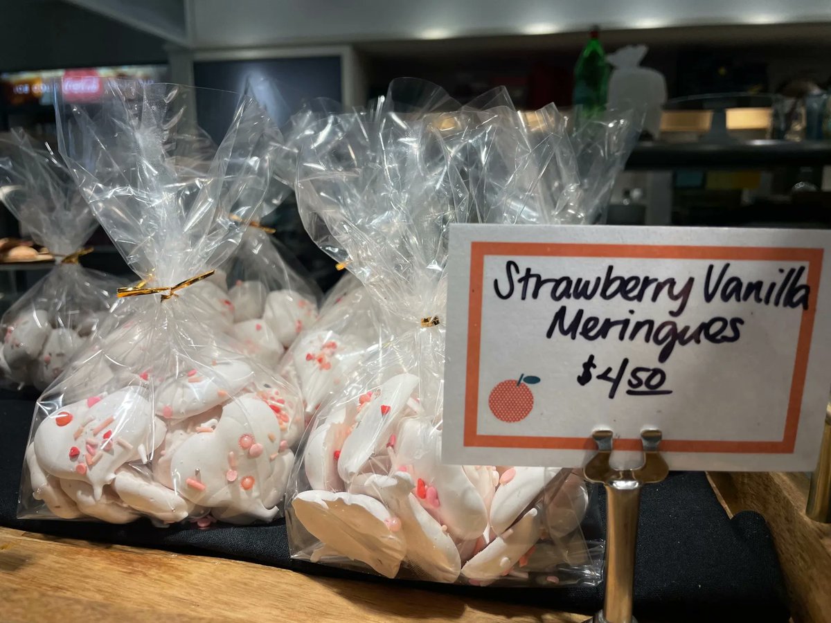 bellmarketnj's tweet photo. Swing through Honeybell Bakery to stock up just in time for #valentinesday weekend! These limited holiday goodies wont last long- Rocky Road Red Velvet Brownies, Heart-Shaped Strawberry Vanilla Meringues, + more goodies available on Sat during the @bellworksfresh holiday market! https://t.co/neT3hsX45L
