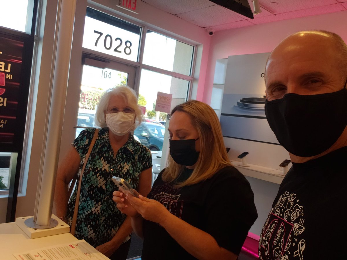 Great day with TPR Ft. Lauderdale TM Lisa King-Suarez @LksMagenta visiting a few Wireless Vision locations, sharing P360 tools and best practices. Lisa helped downloading the McAfee &amp; Protection&lt;360&gt; Apps for a customer. All about the Customer Experience! <a href="/RyanShiell/">Ryan</a>
<a href="/OmarDKhan2/">Omar  Khan</a>