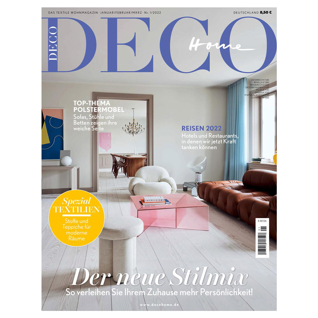 We are proud to feature in the 1st 2022 issue of Deco Home magazine, introducing the Rocktail Bramble rug.

#ferreiradesarugs #gradientrug #texturerug #3drug