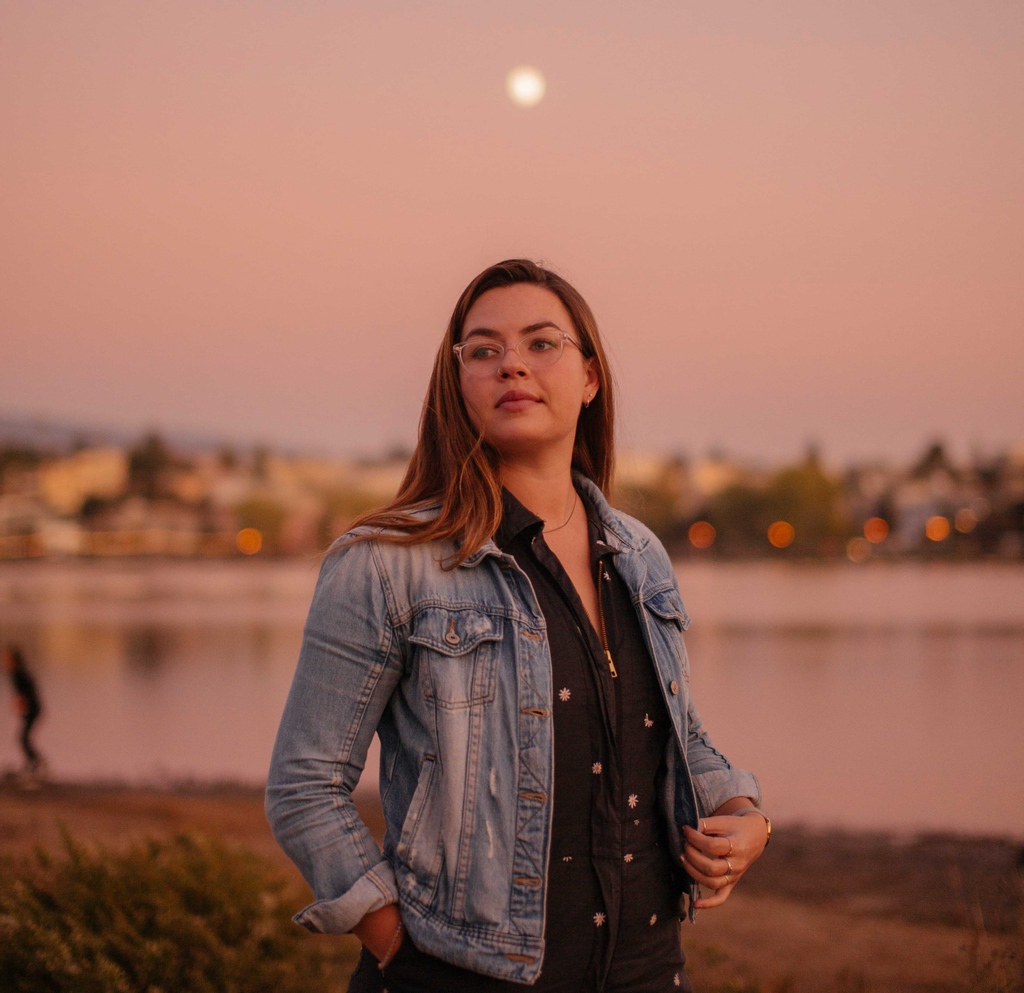 sophtalkssci's tweet image. My most downloaded episode to date is with the wonderful Maren Hunsberger. We chat on my SciComm Toolkit podcast about how to find the stories in your science

It is a must listen - even if I do say so myself :P
Listen now: open.spotify.com/episode/42nte5…
#WomenInScienceDay #WomenInSTEM