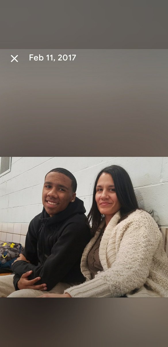 OneTwoTray's tweet photo. Always been about the work!!!!
#officeHOURS #longTYMEcoming 
#theFAMILYbusiness #family1stALWAYS #IS8 #southSIDEQUEENS #iykyk https://t.co/zNvz0RJRjl