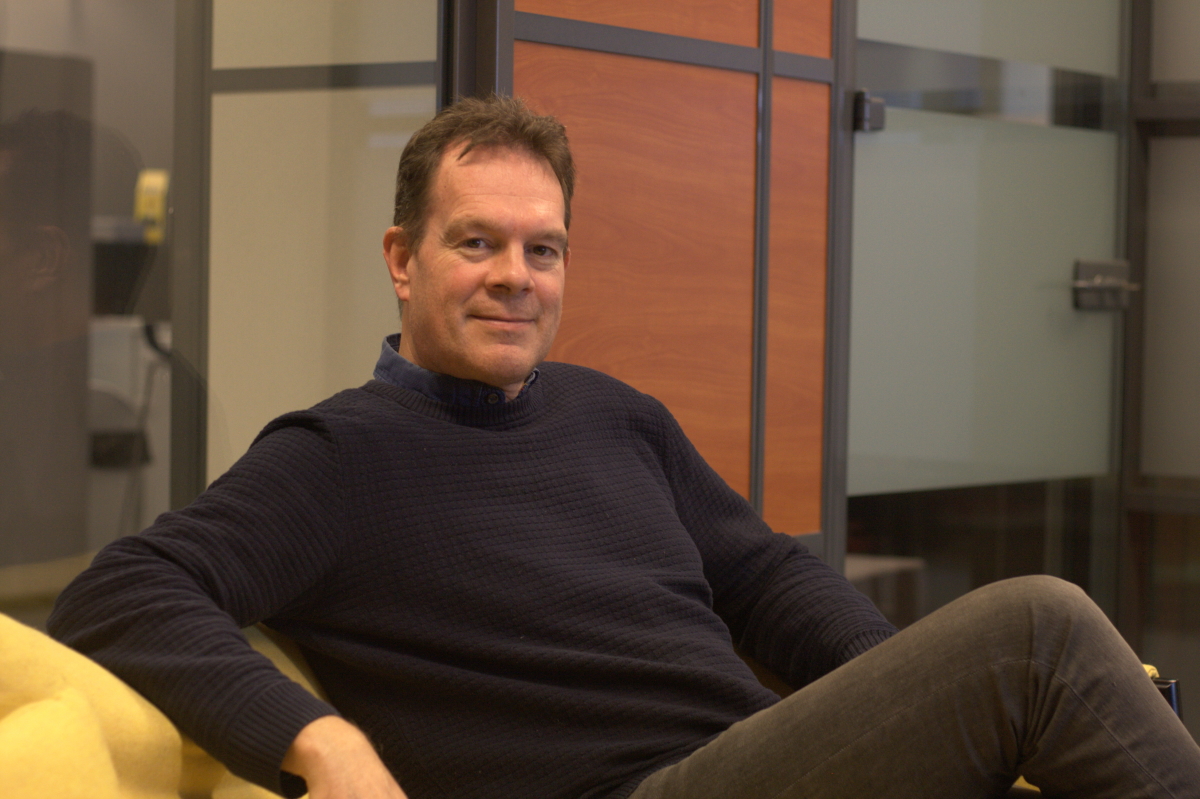 HR Square tweet media