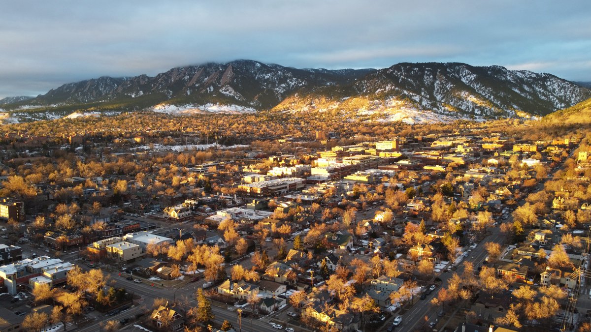 Good morning #boulder 

Photo credit: P. Ince