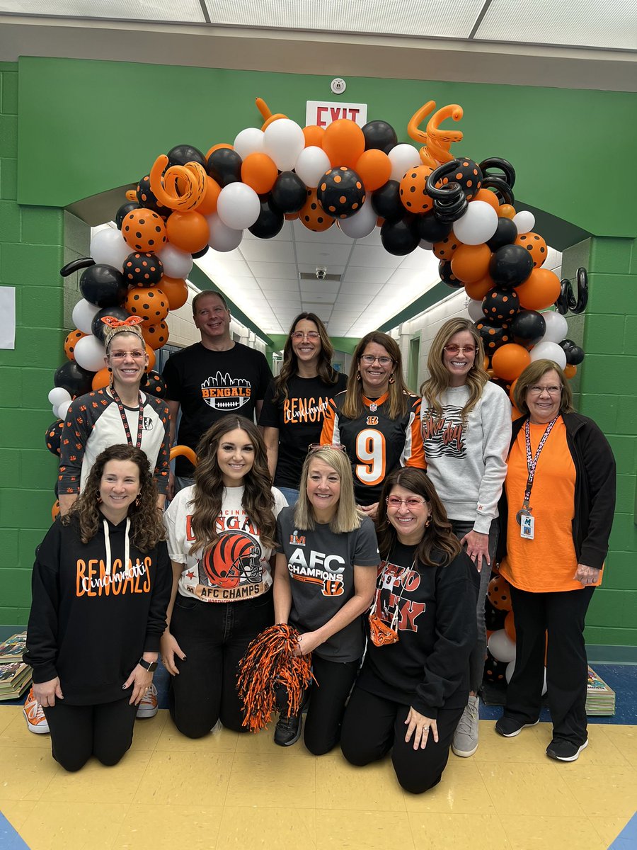 heathernagelmcs's tweet image. Who Dey from Mason Elementary!🧡🧡 #BengalsNation  #JoeBurrow #kindnessstartswithme #WhoDey