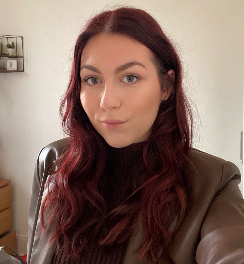 theloblib's tweet photo. In other news I’m now a redhead 🍒 https://t.co/wgsrJtYjqr