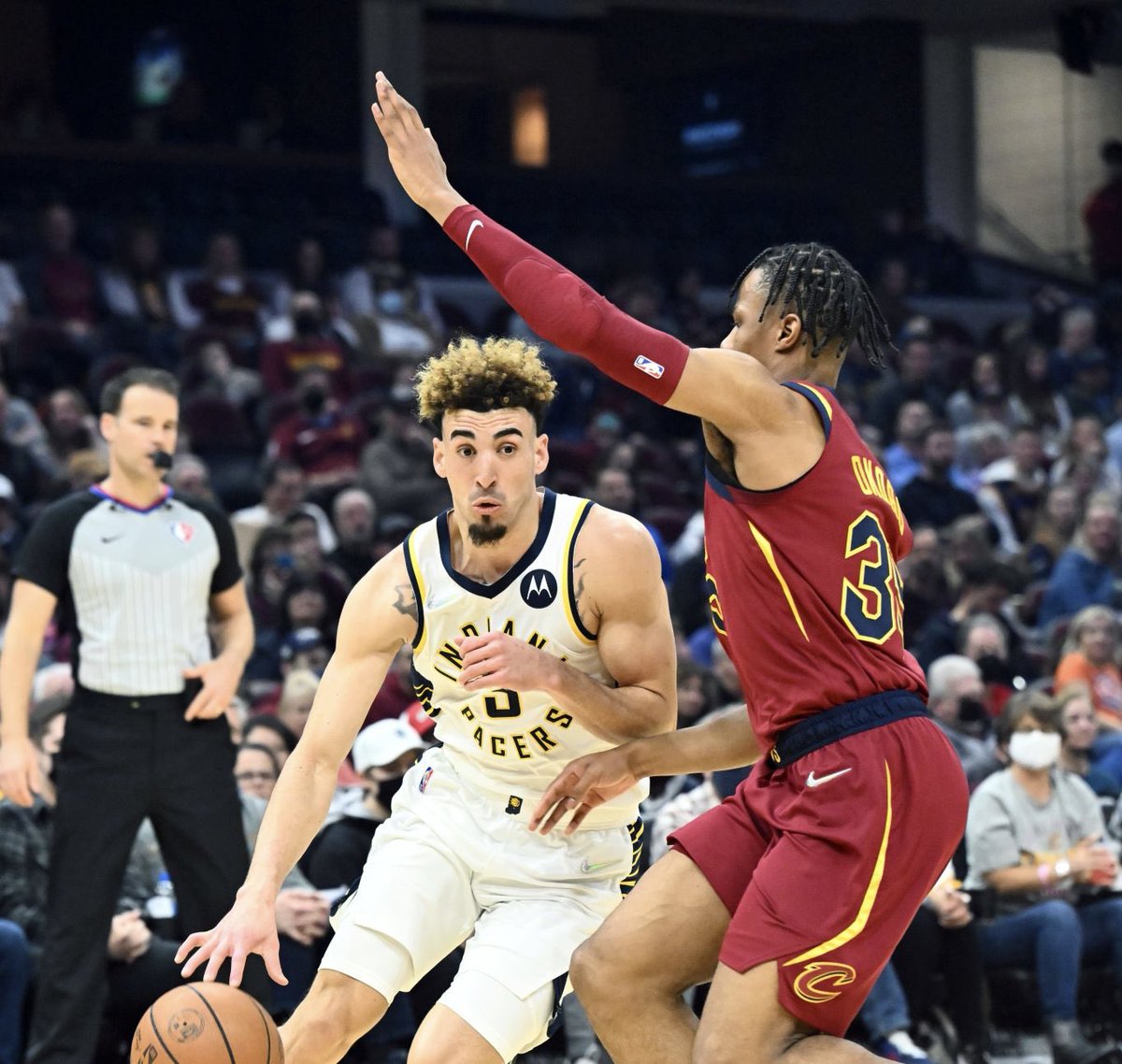 pacers_brasil's tweet photo. HOJE TEM PACERS! 🔥🏀
🏀 vs Cleveland Cavaliers
⏰ 21:00 BRT
🖥 NBA League Pass e Links
🏟 Gainbridge Fieldhouse - Indianápolis, IN
🤕 Warren, McConnell, Rubio e Turner estão fora; Brogdon e Jackson são dúvidas
#GoPacers #GoldBlooded
#Game57 https://t.co/8HCU6sz7jI