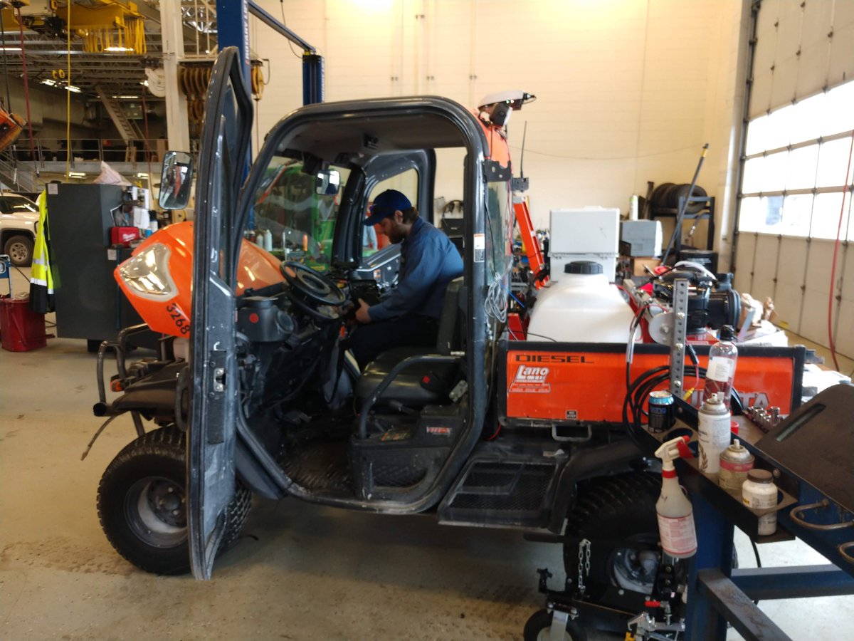 turfwerksinc's tweet photo. Putting the final touches on a new @TraqnologyGPS unit going out to the City of Lakeville in Minnesota. This efficient and effective autosteer line marking solution should save the City a lot of time (and headaches!). #newtechnology #traqnology #GPSLineMarkingSolutions https://t.co/LDghfyRBEg