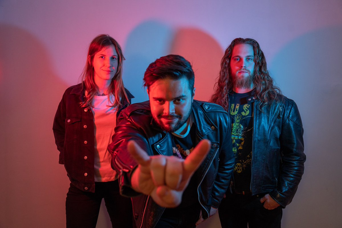THE TRI FORCE OF ROCK HAS ASSEMBLED⚡️❤️🤘 STAY TUNED FOR ANNOUNCEMENTS   
NEXT WEEK ❤️🤘⚡️