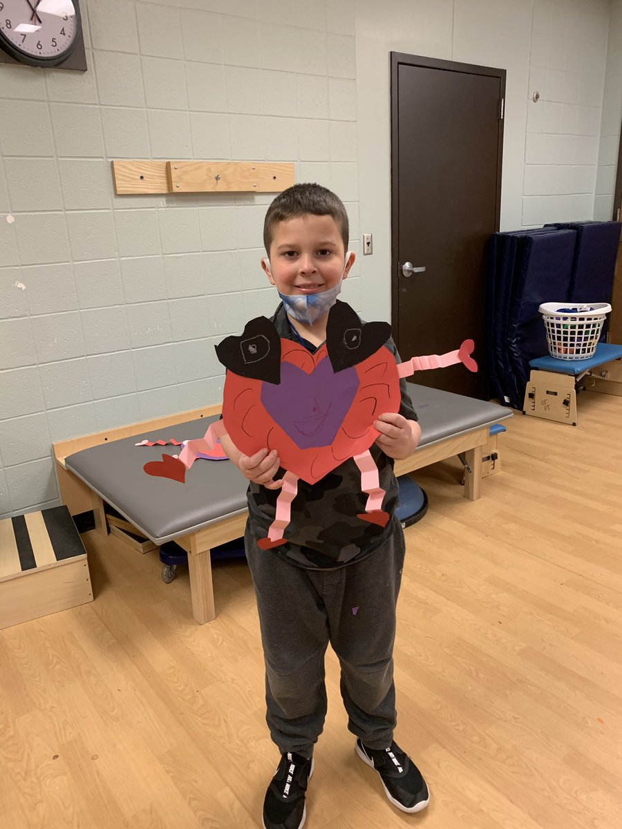 ChelseaOT17's tweet photo. Valentine Love Bugs #OTfun @SchlegelRoadES https://t.co/GiS1WB4C0b