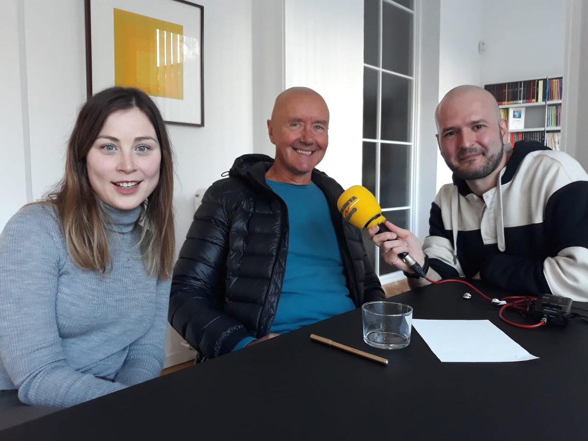 Amb l'<a href="/AliceTapiol/">Alice Tapiol</a> hem anat a entrevistar a <a href="/IrvineWelsh/">Irvine Welsh</a>, autor de #Trainspotting Properament a la <a href="/FinestraCR/">La finestra indiscreta</a> <a href="/CatalunyaRadio/">Catalunya Ràdio</a> 😊