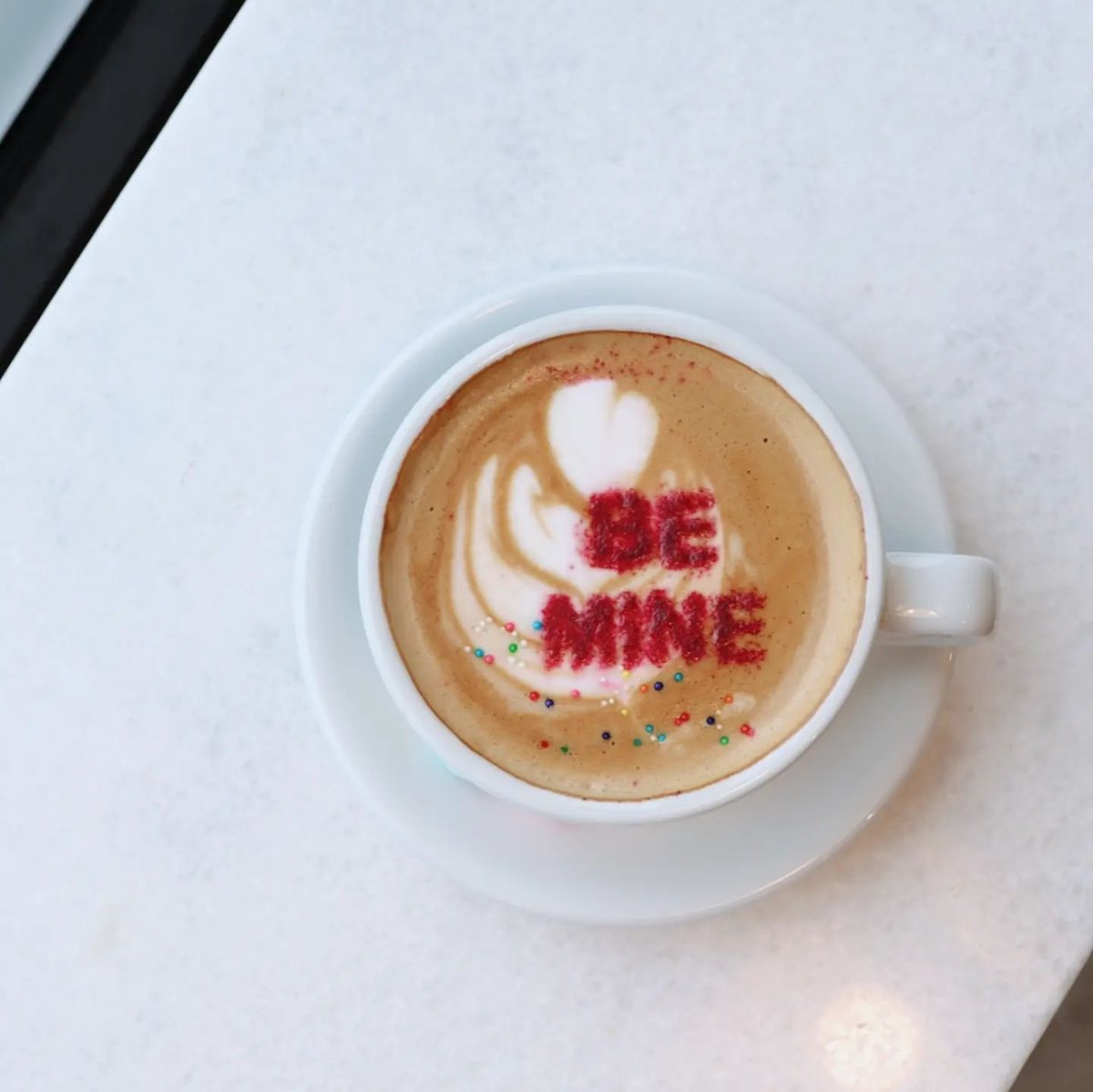 GordonSquare's tweet photo. Looking for weekend or Valentine's ideas? #supportlocal

🍸 LUXE has reopened with an updated menu

💍 Gifts + treats sale at Gallery 202 inside @78stStudios Sat 12-5p

☕ Pop-up market at @ReadysetC Sat 10a-2p

🍩 @Brewnuts with perfect dones as always! https://t.co/glyHn07v0k